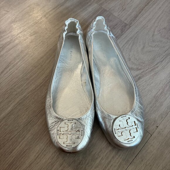 Tory Burch Reva Ballet Flats Metallic Silver Leather Women’s Size 8.5 - Picture 3 of 7